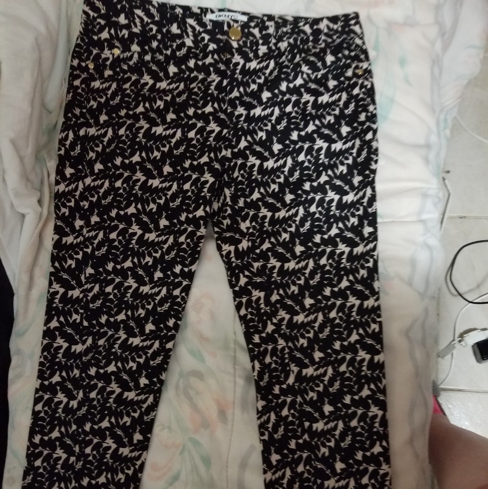 3/$25 DKNY Floral Print Pants Size 6